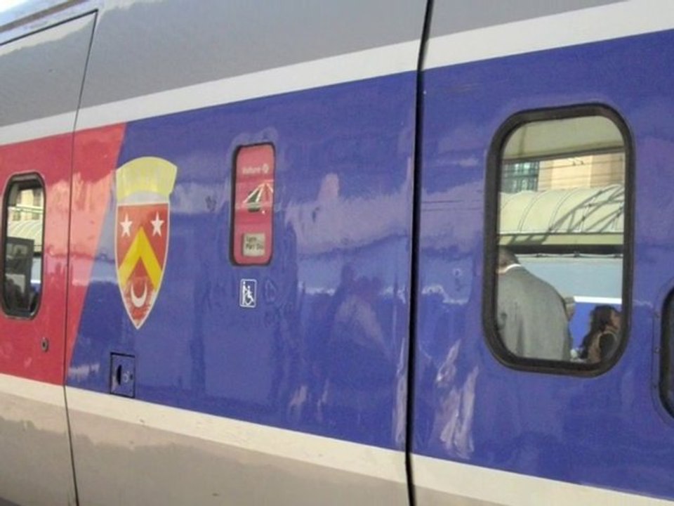 Diaporama : TGV PSE sur fond sonore de compresseur