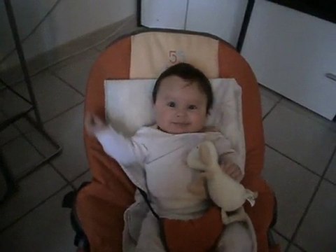 23 octobre Stella torture sa petite souris...