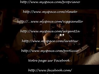 Hymne de nos Campagnes au bar de la poste à Petreto en Corse