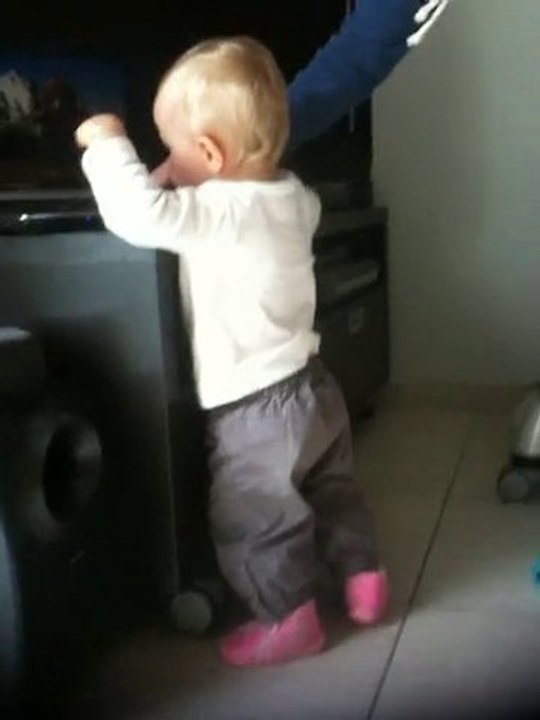 Emma dance sur ...