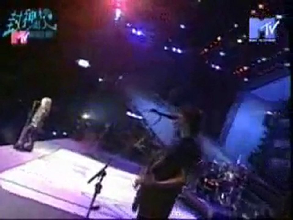 taipei_music_fest_sk8er_boi_2004