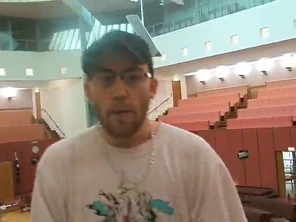 Lc Beats beatboxing in Canberra