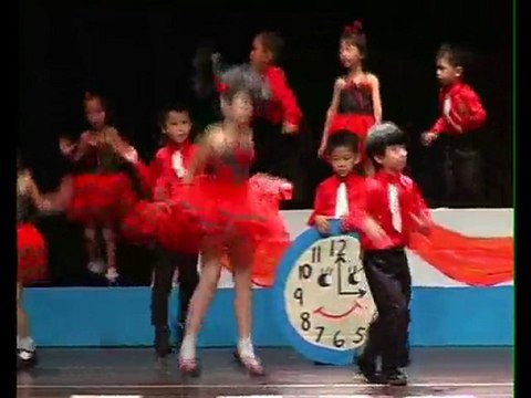 Darien's School Concert 2010 - Rock Around The Clock