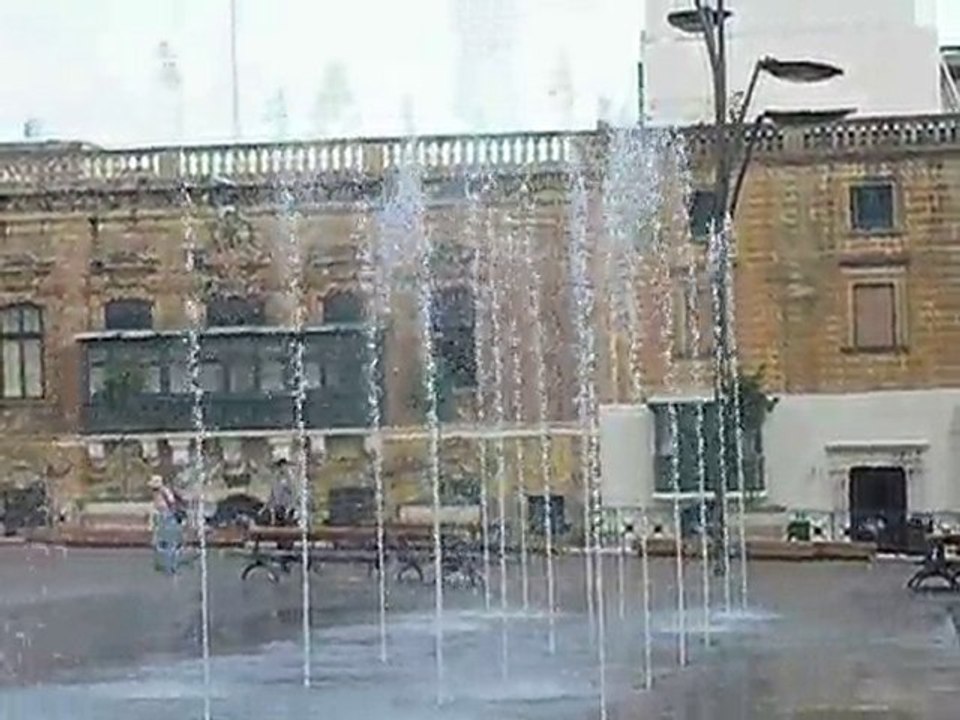 Jets d'eau musicaux à La Valette(Malte)