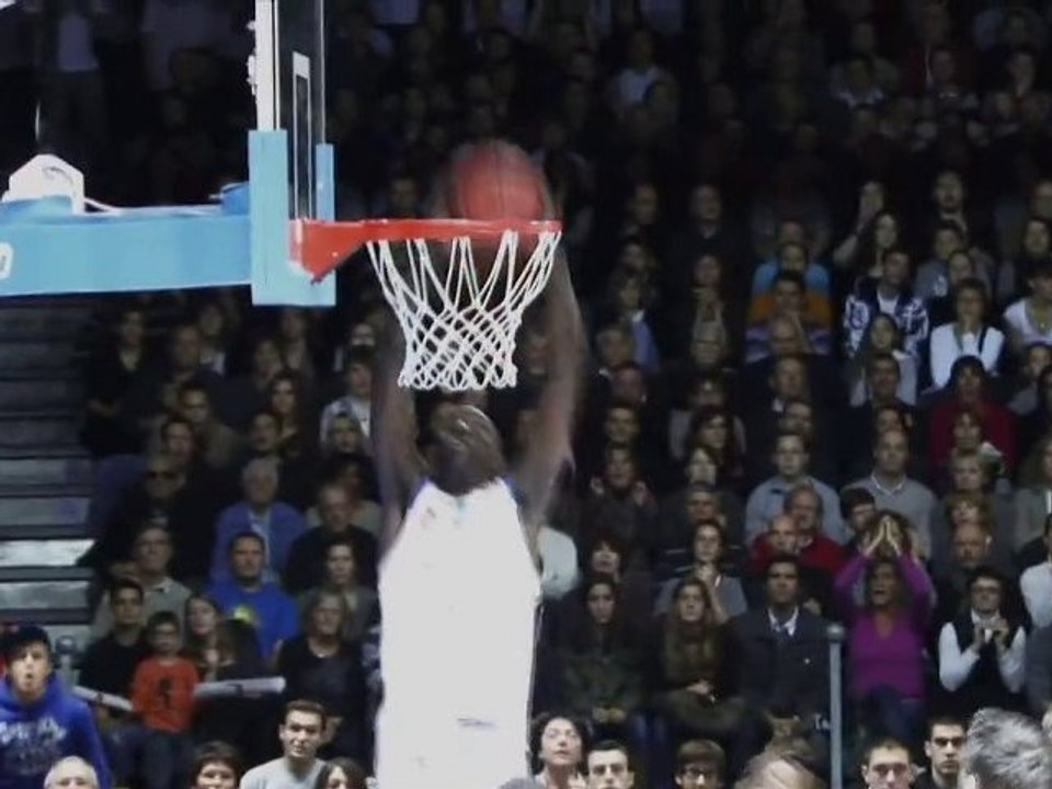 Ralenti Dunk Pape