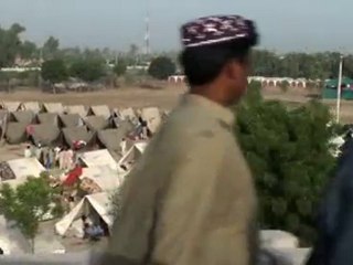 Pakistan floods by Gideon Mendel
