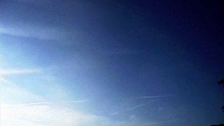 TimeLapse Chemtrails fall to the ground
