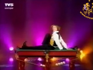 Art Company present ID 9-2