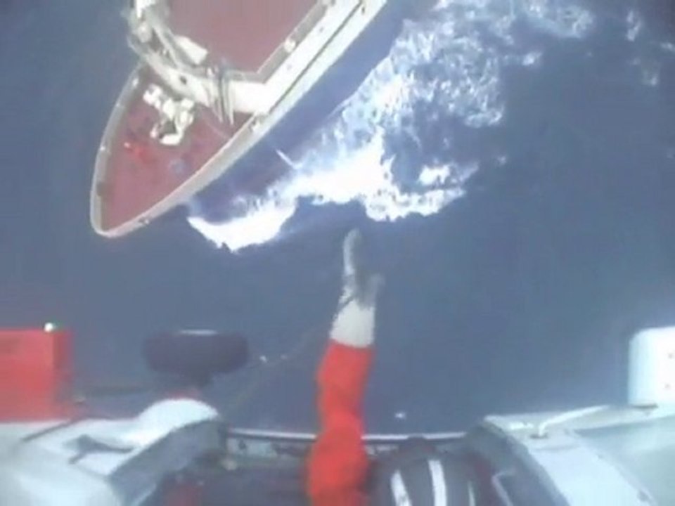 Coast Guard medevac near Grays Harbor, Wash.