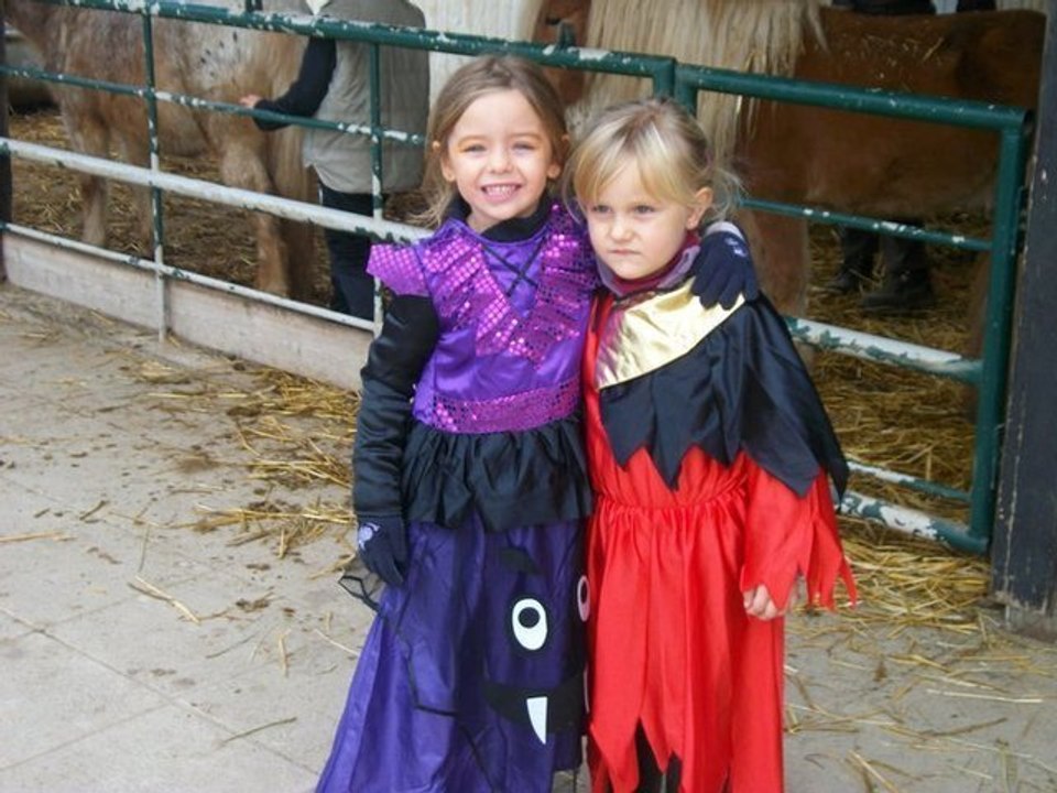 BENDJY & CLARA FETE HALLOWENN CENTRE EQUESTRE RIXHEIM 31 OCTOBRE 2010