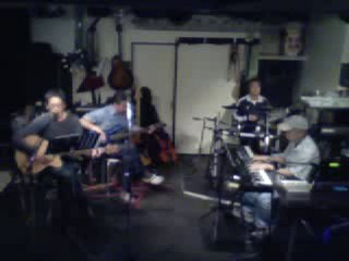 「ロバートBand」 ラ・コシーナ デビューw