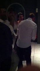 axel enflamme la piste de danse