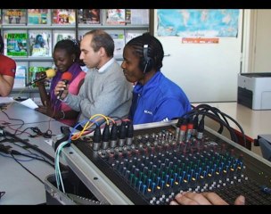 La radio à l'école : saison 2009-2010.