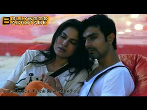 Veena & Ashmit kiss in Bigg Boss 4