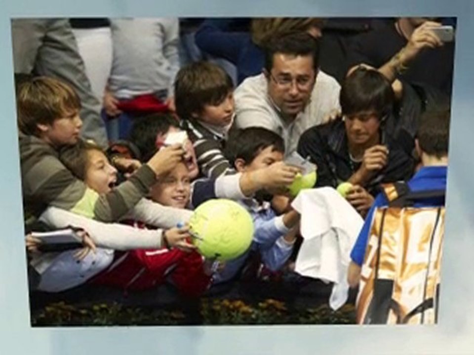 Andy Murray begins Valencia Open defense with win over ...