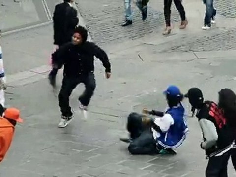 STREET BATTLE YAK FILMS Les Twins NEW STYLE DANCE