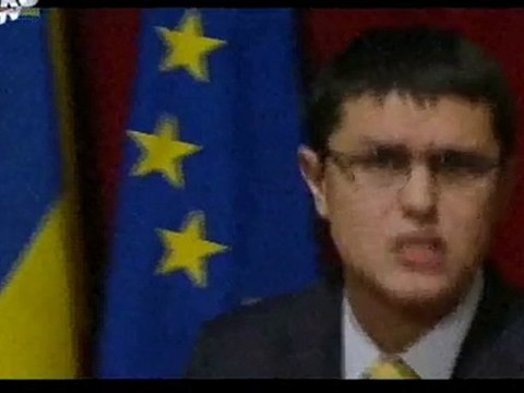 Divertis - Serviciul Roman de Comedie(31.10.2010)cd1