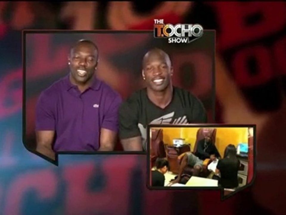T. Ocho: Tweets