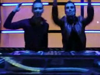 Tristan Garner Give Love  HD   une vidéo Musique