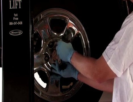 Auto Repair: How to Perform a Front Disc Brake Job