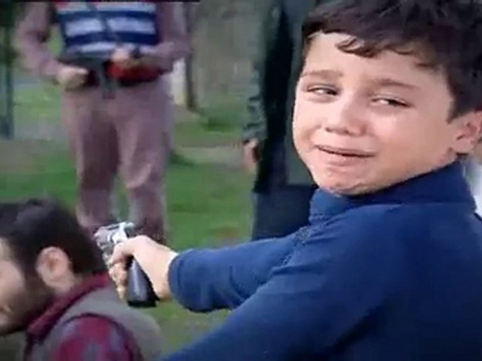 UMUT YOLCULARI 12. Bölüm Fragmanı www.tivitakip.com