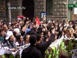 Studenti in piazza contro le spese militari del Governo