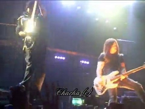 Tokio Hotel 14.04.10 Paris In your shadow i can shine