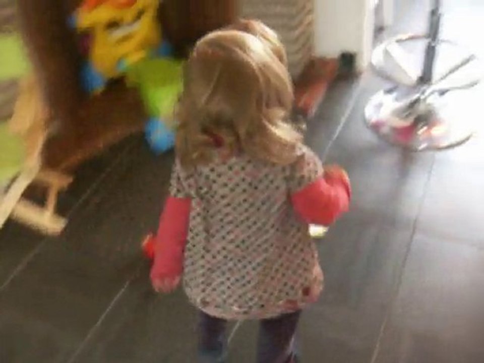 Roxane GAMELLE 19 mois