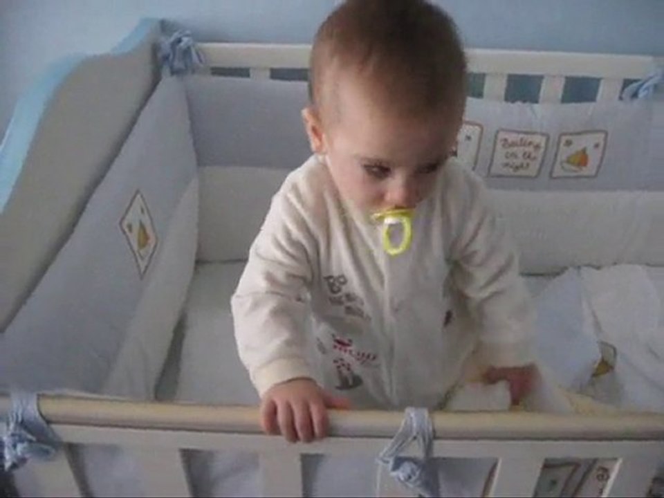 Deniz Münir'in Uyanmakta Olan Hali...