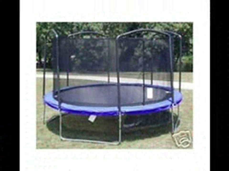 8ft Trampoline With Enclosure