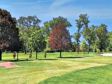 Twin Lake Towers Apartments