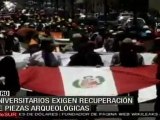 Universitarios peruanos exigen recuperación de piezas arqueológicas