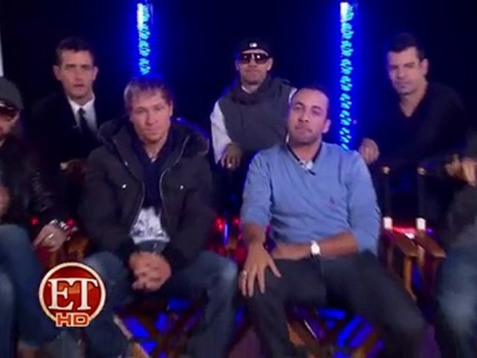 11-11-2010 - BSB y  NKOTB - Mensaje en ET