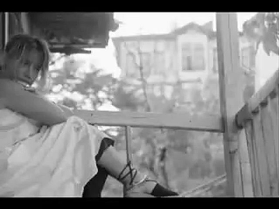 SİGARAMIN DUMANINA SARSAM