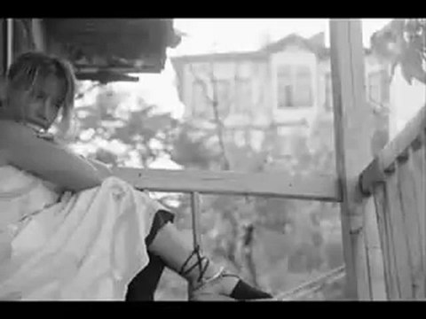 SİGARAMIN DUMANINA SARSAM