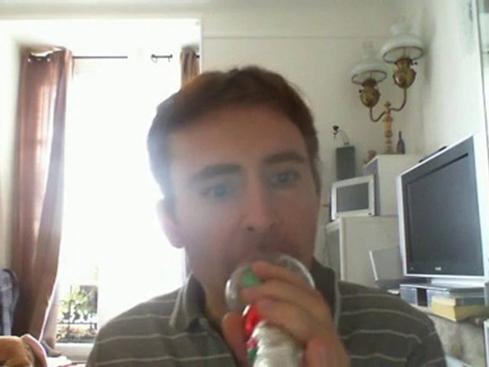 Wiwi égratigne "je n'ai jamais pleuré"