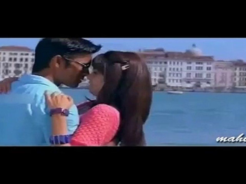 Uthama Puthiran Song "En Nenjil" Promo