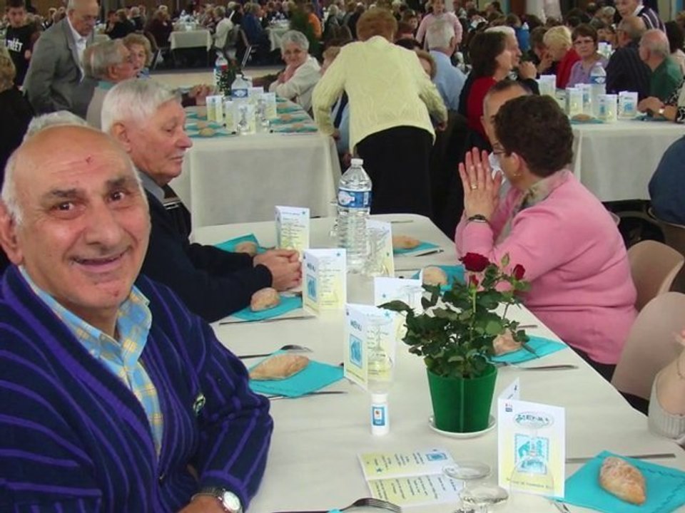 CHAMBLY 400 AÎNÉS RASSASIÉS