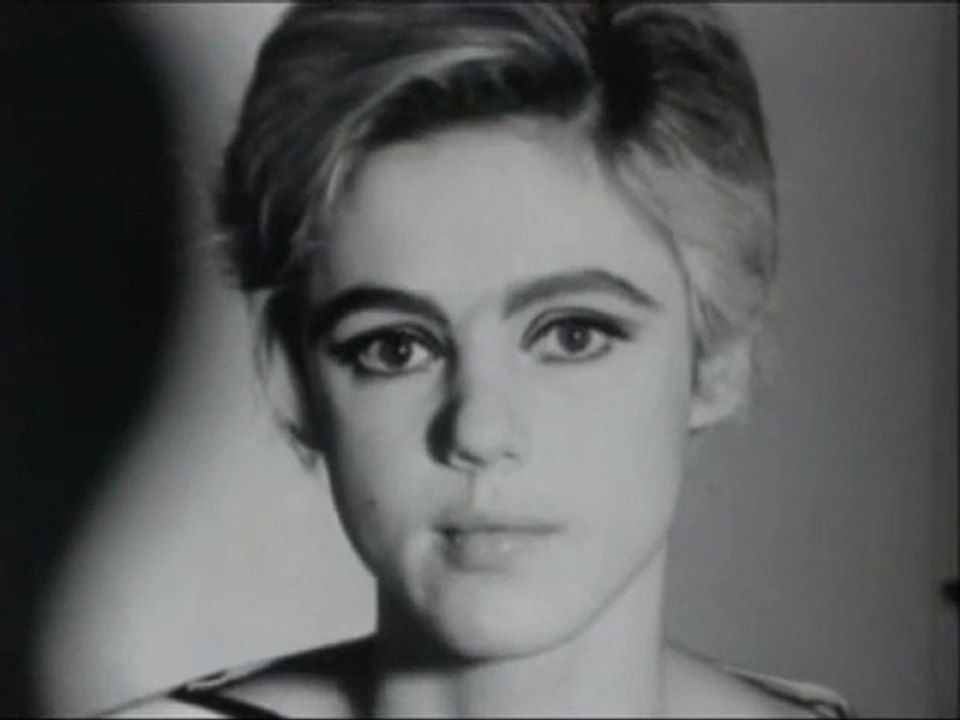 Screen Test: Edie Sedgwick - It Dont Rain in Beverly Hills