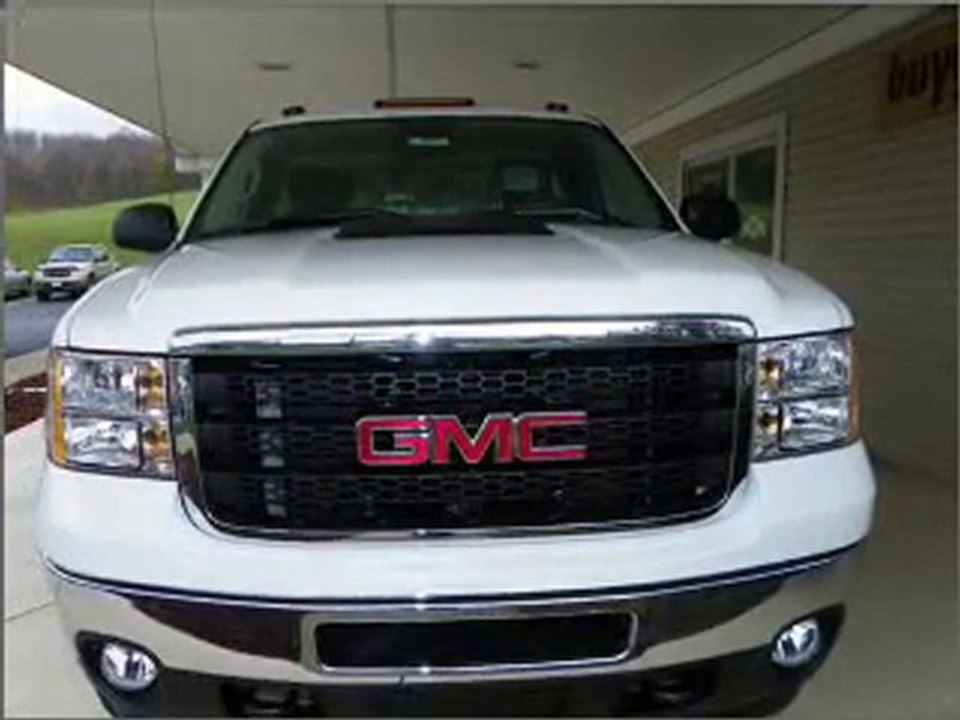 2011 GMC Sierra 2500HD Carrolton OH - by EveryCarListed.com