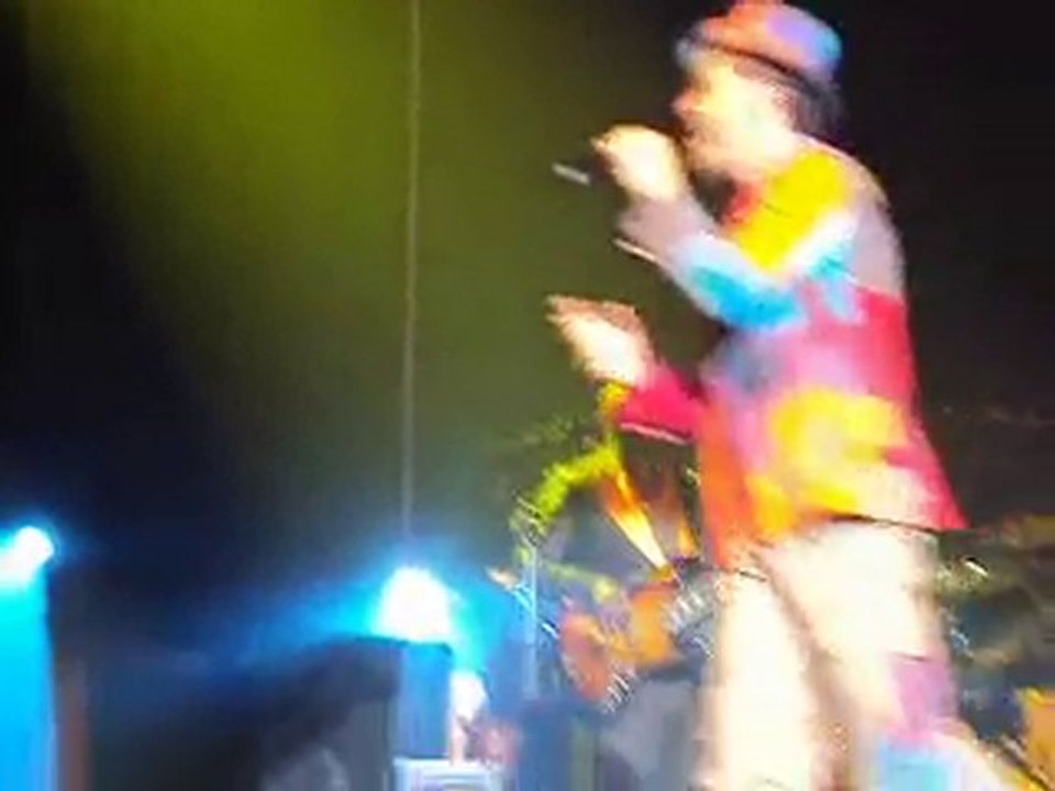 Christophe Maé - Pau 6 novembre 2010 - 003