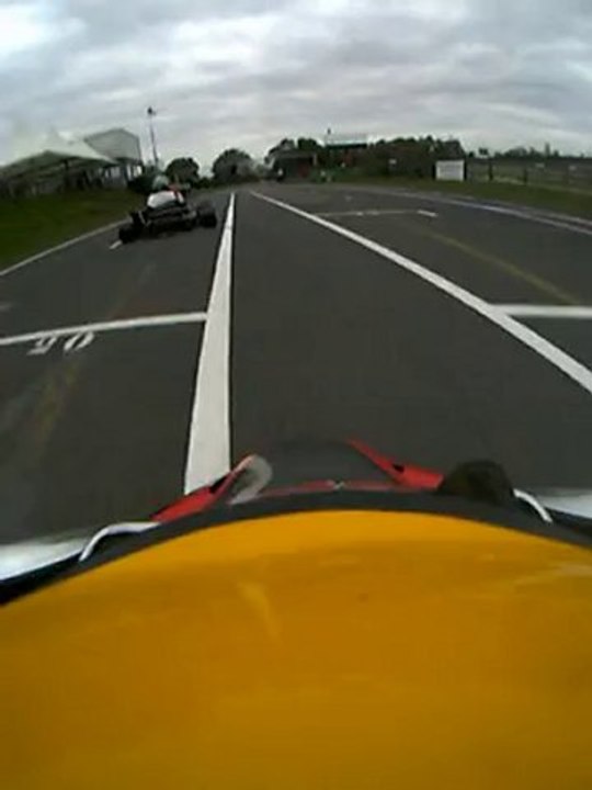 2010-11-07: Kart St Laurent de Mûre 4: Charly on the SODI