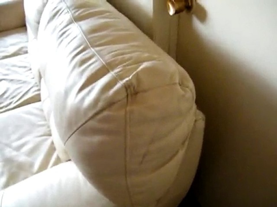 White Leather 3 Seater Sofa Autioned on Ebay