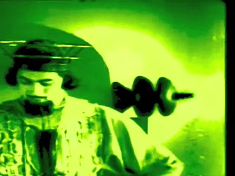 KanareK-Man In The Middle