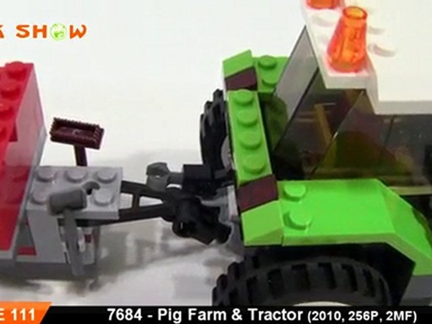 LEGO City Pig Farm & Tractor : LEGO 7684 - video Dailymotion