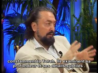 Le Coran ouvre le coeur des gens apporte la sérénité et guér