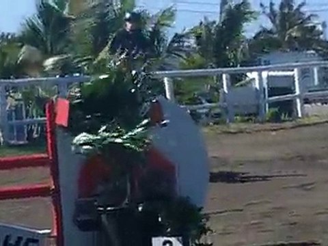 07.11.10-Chpt amateur à Mon Repos-2è tour am.3-SolèneEscorte