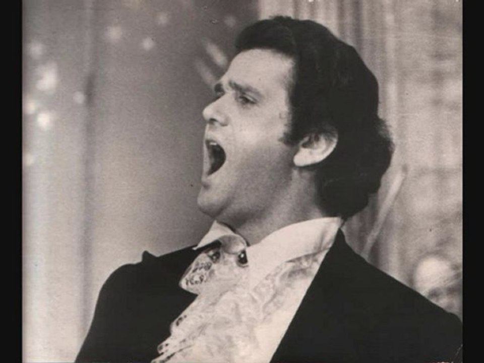 Marlen Adamadze-Verdi -Rigoletto- La Donna e Mobile