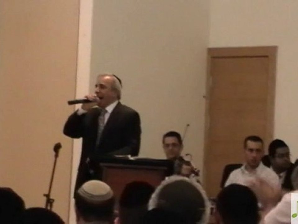 Yehiel Nahari : Concert à Bayit Vegan 1