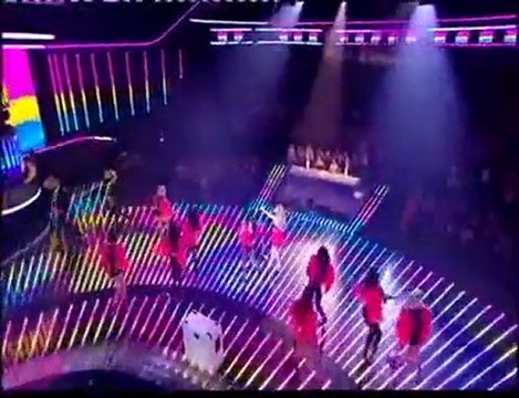 Kylie Minogue Sings Better Than Today On X Factor 2010